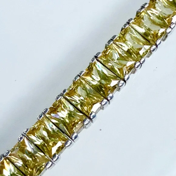 Dazzling Sterling Silver 925 Yellow Gemstone Tennis Bracelet Box Clasp - Picture 3 of 8